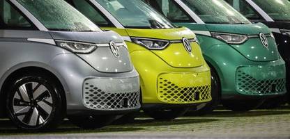 VW-Konzern ruft fast 100.000 E-Autos zurück – Brand-Gefahr