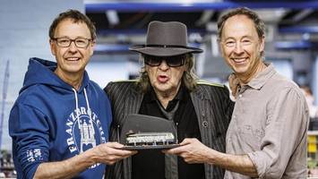 Die Fahrt mit dem „Panik-Express“ durch das Miniatur Wunderland in Bildern