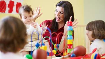 in barsbüttel könnten zwei kitas schließen – doch eltern wollen kämpfen