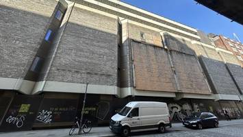 „Kleines Karstadt“ nicht mehr zu retten: Was mit diesem Betonklotz geplant ist