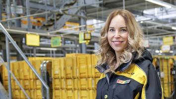 briefe statt kampfjets: warum frau hauptmann hamburgs postchefin geworden ist