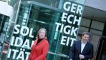 Bundes-SPD: Berliner SPD-Politiker fordert Rücktritt der Parteispitze