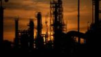 Krisenresilienz: Für wie krisenanfällig Beschäftigte ihre Unternehmen halten