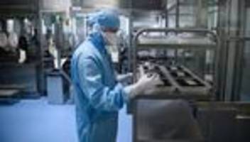 Tarifverhandlungen: Gehalt für Mitarbeiter in der Chemie- und Pharmaindustrie soll steigen