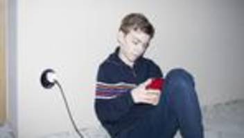 berufliche zukunft: wird mein sohn eine hilfskraft der ki?