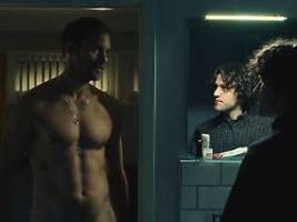 Dom-Com Pillion im Kino: Eine bittersüße BDSM-Beziehung auf der Überholspur