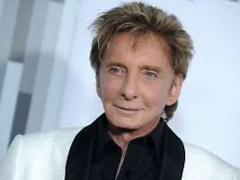 nach krebs-op an der lunge: barry manilow: ich lerne wieder das atmen