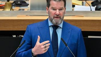 nur äußerst dünne mehrheit stimmt in der cdu für ausbildungsplatzumlage in berlin