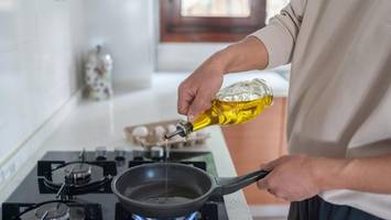 Die gesündesten Pflanzenöle: Das ist laut Expertin besser als Olivenöl