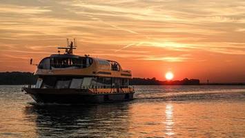 Elb-Fähre startet in neue Saison – und sucht noch arbeitswillige Senioren