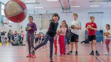 mehr sportunterricht in der schule: hamburg plant fünf sportstunden pro woche