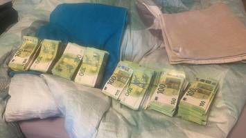 schwarzarbeit auf dem bau: 400.000 euro bargeld bei zoll-razzia beschlagnahmt