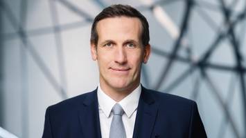 zuständig für 18 millionen kunden der deutschen bank: „zukunft ist bargeldlos“