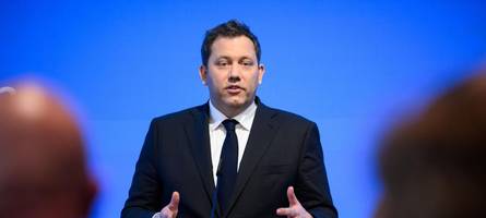 Mehr Arbeit, spätere Rente: Klingbeil legt Merz und Söder Vorschläge auf den Tisch