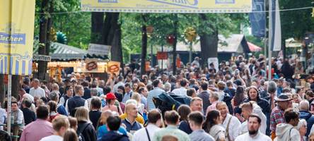 wiesenfeste, kirchweih und hopfenanbau: diese bayerischen bräuche sind nun kulturerbe