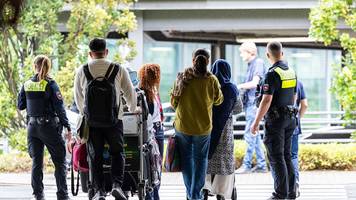 Rückführzentren sollen helfen, doch die Probleme bleiben