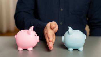 Über ein Viertel der Deutschen hält Finanzen vor dem Partner geheim