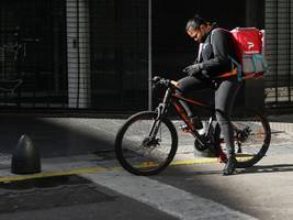 Episodenroman: Lieferanten aller Länder, vereinigt euch