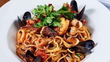 hepatitis-ausbruch in italien: beliebte zutat verboten, sonst drohen 20.000 euro strafe