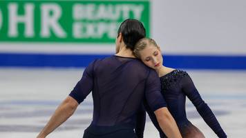 eiskunstläuferin bei wm 2026 in prag: minerva hase liebt deutschen nationalspieler