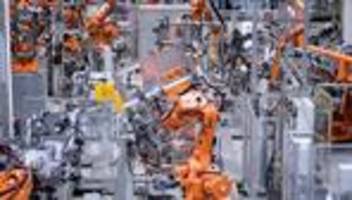 Ausbildung: Metall- und Elektroindustrie bildet weniger Lehrlinge aus