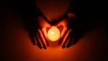 Sterbehilfe: Aktive Sterbehilfe für junge Frau spaltet Spanien