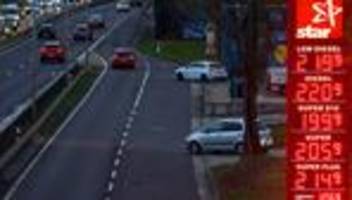 Tankstellen: Bundestag beschließt Spritpreispaket