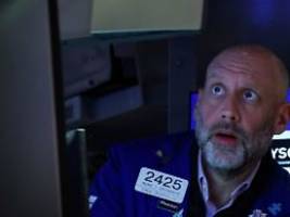 anleger fürchten zinserhöhungen: wall street im abwärtssog