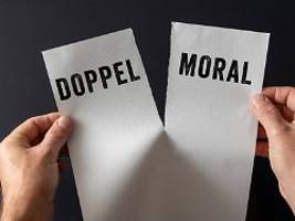 Moral ist im Gehirn sichtbar: Warum Menschen mit zweierlei Maß messen