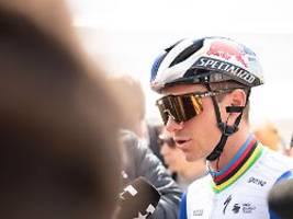 rivale vingegaard verschenkt sieg: sah verrückt aus - evenepoel schimpft und stürzt folgenschwer