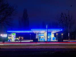 wirtschaftsaussichten: nahostkrieg bremst wachstum und treibt die inflation nach oben