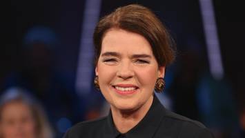 Susanne Daubner: Legendäre Tagesschau-Sprecherin wird 65 – „nahezu heilig“