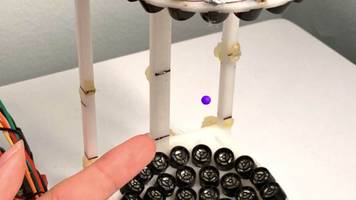 Schwebender Zeitkristall aus Styropor widerspricht Gesetzen der Physik