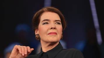 susanne daubner wird 65: so sah die „tagesschau“-sprecherin vor fast 30 jahren aus