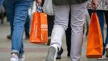 Shoppen: Eingebremste Kauflaune an Ostern