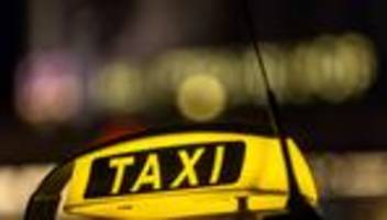 Taxifahrten zum Arzt: Politik drängt auf Einigung im Streit um Krankenfahrten