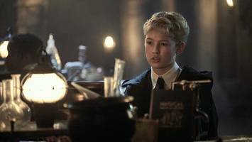 Harry Potter: Draco-Schauspieler verrät Unterschiede zwischen Filmen und Serie