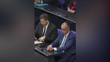 Pünktlich zu Osterferien: Neues Spritpreispaket gilt schon ab kommender Woche