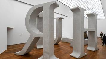 shilpa gupta: die wahrheit als staub und monument