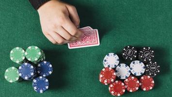 Verdacht auf illegales Glücksspiel: Polizei durchsucht Haus in St. Georg