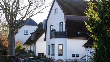 Immobilien in Hamburg: Plötzlich kostet das Haus 16.000 Euro mehr