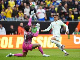 Ärzte-befund bei mbappés verletzung: diagnosen mit experimentellen zügen