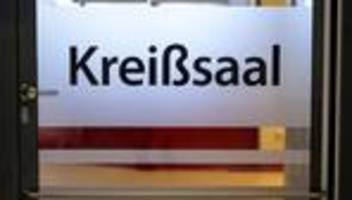 Krankenhäuser: Wie konnten weitere sechs Geburtskliniken verschwinden?