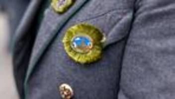 servus: man wird doch wohl noch grüßen dürfen