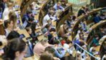 Studienplätze: Bewerbungsstart für erweiterte Landarztquote in MV