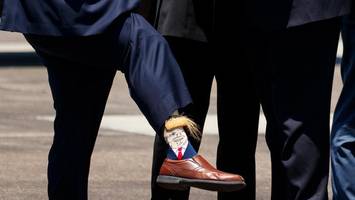 USA: Duma-Abgeordnete bekommen Trump-Socken als Geschenk