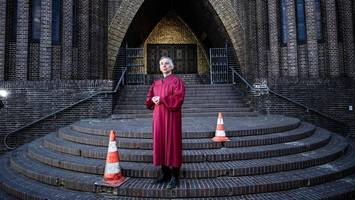 Ein Ort, wo sich Erde und Himmel berühren: Die Kirche am Hohenzollernplatz