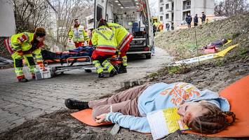 Massenhaft Verletzte in Ruhleben: Wie sich Rettungskräfte auf Großlagen vorbereiten