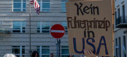 600 menschen demonstrieren in münchen gegen trump
