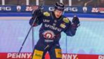 Deutsche Eishockey Liga: 4:2 in Straubing: Eisbären gewinnen drittes Viertelfinale